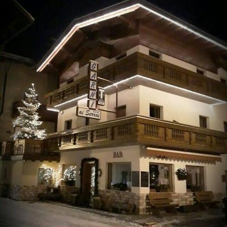 Hotel Garni Ai Serrai Рока Пиеторе Екстериор снимка