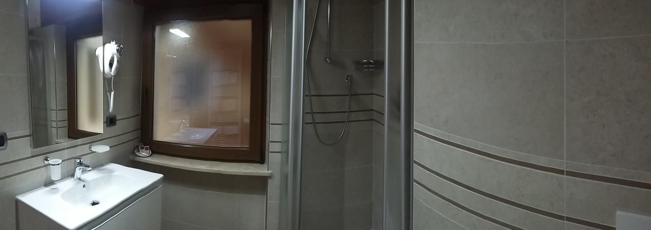 Hotel Garni Ai Serrai Рока Пиеторе Екстериор снимка